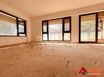 盘龙世博生态城鸣凤邻里，6室3厅二手房出售,报价：425万元