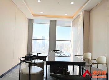 欣都龙城写字楼 >220m²写字楼出租，参考报价：99