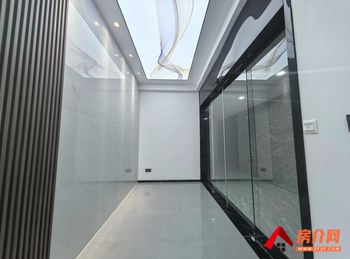 瑞鼎城(办公) >198m²写字楼出租，参考报价：77