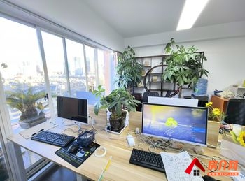 米兰国际 >100m²写字楼出租，参考报价：2300元