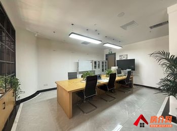 万达广场(北塔) >140m²写字楼出租，参考报价：3