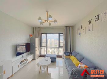 盘龙昆明广场中央(B区)，1室1厅房子出租(整租)，租金每月