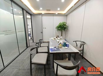 「昆明」蓝光昆仑中心 >135m²写字楼出租，参考报价