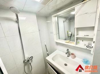 「昆明」五华万彩城市花园(商住楼),1室1厅房子出租(整租)