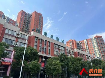 官渡新亚洲体育城4253m²商铺出售，参考报价：2200万元