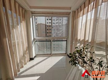 「昆明」西山华都花园A区,3室2厅房子出租(整租)，租金每月