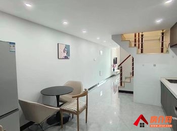 五华融创春风十里海豚湾，2室1厅房子出租(整租)，租金每月1