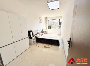 「昆明」盘龙锦悦四季,3室2厅房子出租(合租)，租金每月50