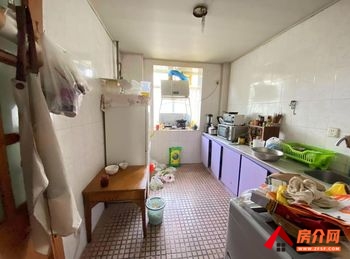 「昆明」五华康宏小区,3室2厅二手房出售,报价：70万元