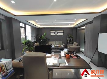 昆明云上之诚商务中心 >695m²写字楼出租，参考报价