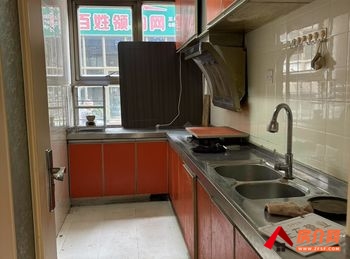 昆明五华北市区90m²商铺出租,参考报价:2000元/月 昆明五华北市区90m²商铺出租,参考报价:2000元/月