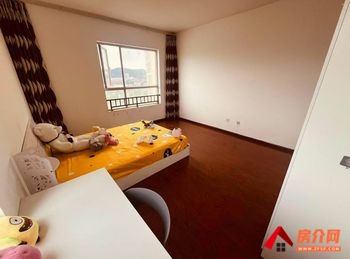 盘龙天宇澜山，4室1厅房子出租(合租)，租金每月600元