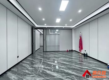 和谐广场 >670m²写字楼出租，参考报价：面议