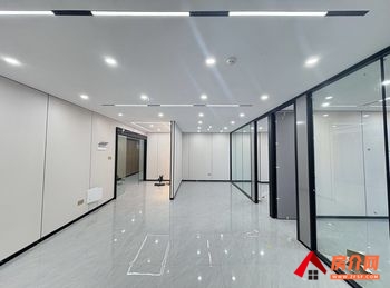 未名城写字楼 >142m²写字楼出租，参考报价：284