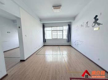 汇金大厦 >63m²写字楼出租,参考报价:1050元/ 汇金大厦 >63m²写字楼出租,参考报价:1050元/