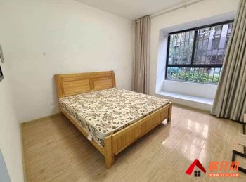 西山华夏御府雍璟苑，3室2厅房子出租(合租)，租金每月500