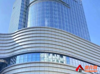 昆明融通中心 >309m²写字楼出租，参考报价：面议