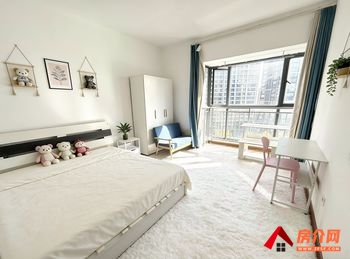 盘龙鑫世界，3室2厅房子出租(合租)，租金每月500元