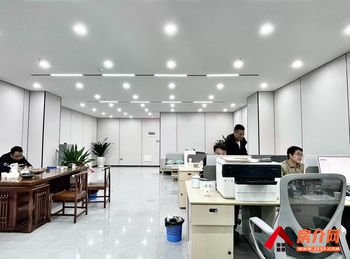 未名城写字楼 >216m²写字楼出租，参考报价：540