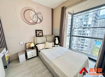 盘龙世纪俊园(1期)，3室2厅房子出租(合租)，租金每月50