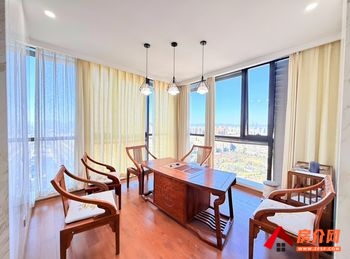 大都摩天购物中心写字楼 >576m²写字楼出租，参考报