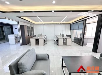 摩根道 >188m²写字楼出租,参考报价:6580元/ 摩根道 >188m²写字楼出租,参考报价:6580元/