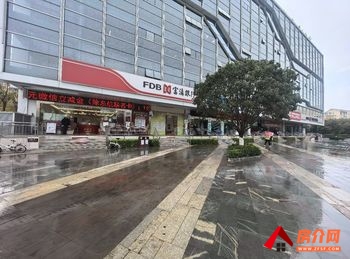 「昆明」西山滇池度假区415m²商铺出售,参考报价:面议 「昆明」西山滇池度假区415m²商铺出售,参考报价:面议