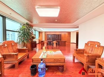 「昆明」润城第一大道(办公) >1200m²写字楼出租