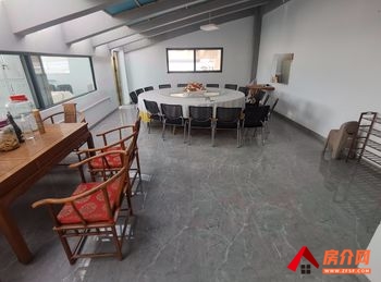 昆明呈贡市政府500m²商铺出租,参考报价:4500元/月 昆明呈贡市政府500m²商铺出租,参考报价:4500元/月