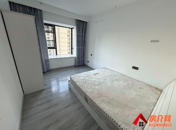 昆明五华西城林语华郡苑 3室2厅房子出租(合租),租金每月6