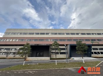 「昆明」官渡长水机场1300m²厂房出售，参考报价：299万