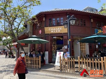 「昆明」五华南屏街片区80m²商铺出售,参考报价:70万元 「昆明」五华南屏街片区80m²商铺出售,参考报价:70万元