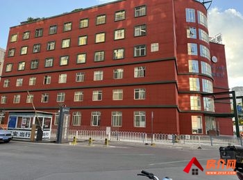 官渡新亚洲体育城1380m²商铺出租,参考报价:面议 官渡新亚洲体育城1380m²商铺出租,参考报价:面议