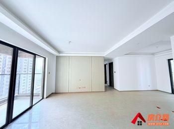 官渡世茂璀璨世家，3室2厅二手房出售,报价：132万元