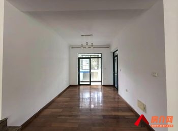 盘龙江东花城，4室2厅二手房出售,报价：168万元