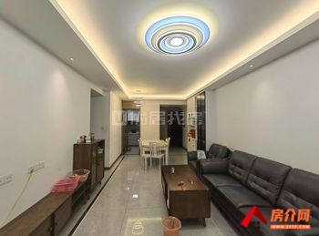 「昆明」五华上悦天地,4室2厅房子出租(整租)，租金每月28