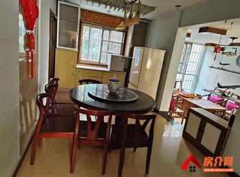 西山佳湖花园，3室2厅二手房出售,报价：180万元