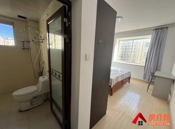 西山夏意雅园，3室2厅房子出租(合租)，租金每月700元