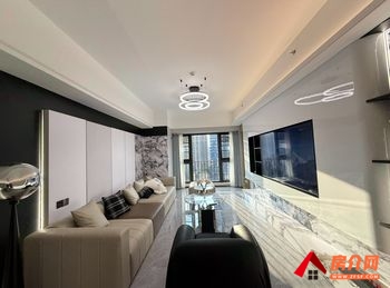 西山金地十一峯，3室2厅房子出租(整租)，租金每月2500元