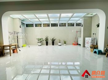 金茂国际新城栀云苑小区二手房丨呈贡金茂国际新城栀云苑，4室3