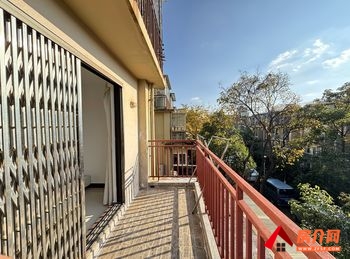 五华百年明日城市，3室2厅房子出租(整租)，租金每月1800