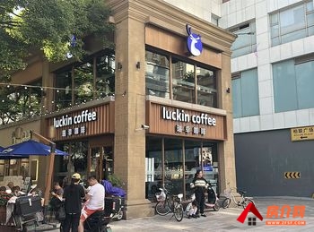 昆明五华南屏街片区166.51m²商铺出售,参考报价:126 昆明五华南屏街片区166.51m²商铺出售,参考报价:126