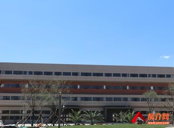 官渡长水机场6000m²厂房出租，参考报价：面议