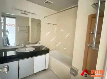 昆明五华金碧辉煌 3室2厅房子出租(整租)，租金每月3500