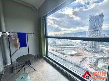 昆明五华万科城在峰上 3室2厅二手房出售,报价:125万元 昆明五华万科城在峰上 3室2厅二手房出售,报价:125万元