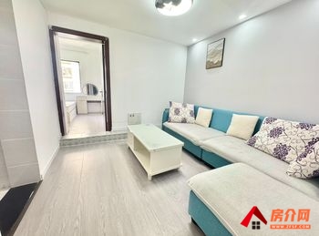 西山润城1区，3室3厅房子出租(合租)，租金每月700元