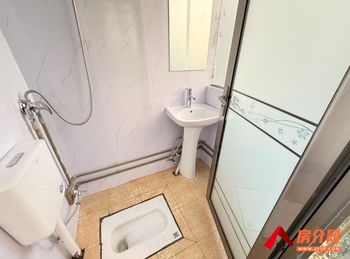 官渡云路裕庭(东区)，3室2厅房子出租(合租)，租金每月65