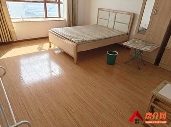 官渡耀兴枫丹白露，4室2厅房子出租(合租)，租金每月600元