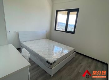 官渡奥园，3室2厅房子出租(合租)，租金每月600元