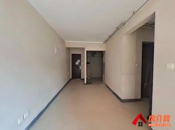 呈贡融创雨花玖悦，3室2厅二手房出售,报价：82万元